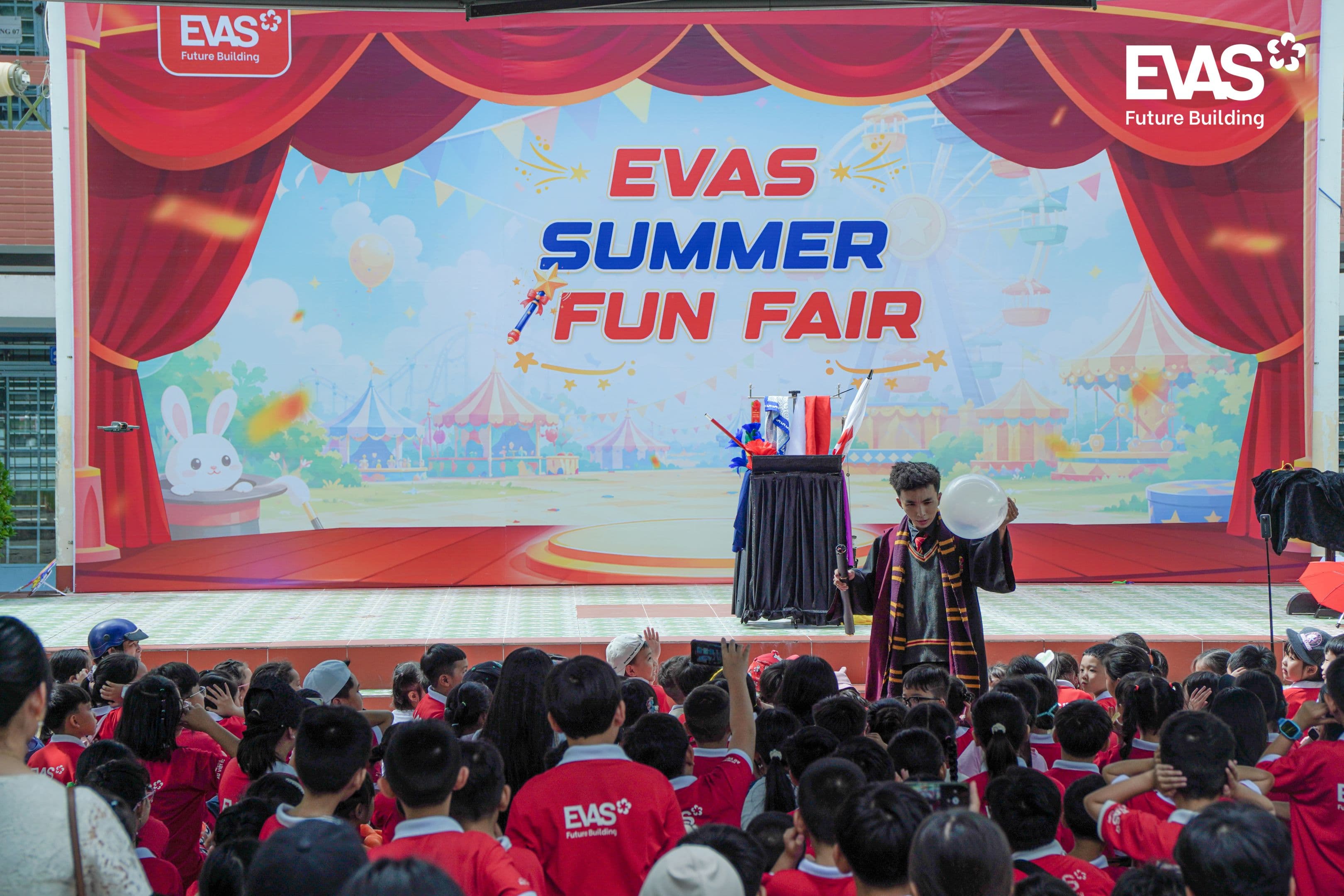 Học viên tham gia chương trình Summer Fun Fair Long Xuyên của Âu Việt Úc